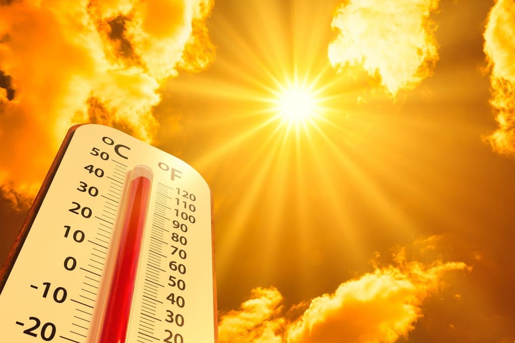 October 2026 Temperature Increase (ºC) card icon