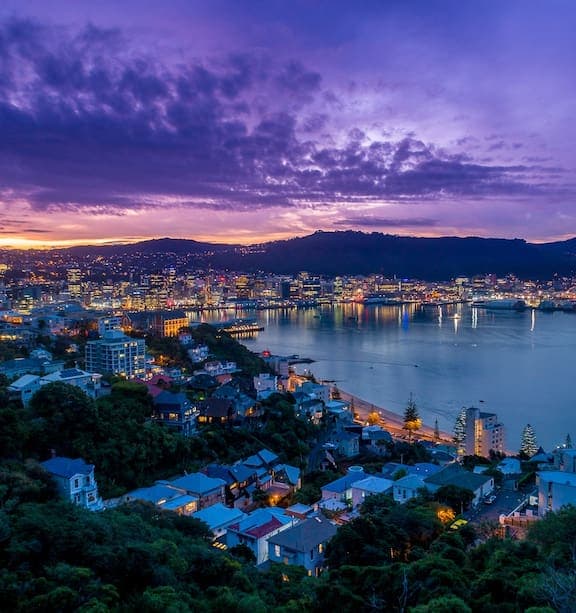 Highest temperature in Wellington on October 24? card icon
