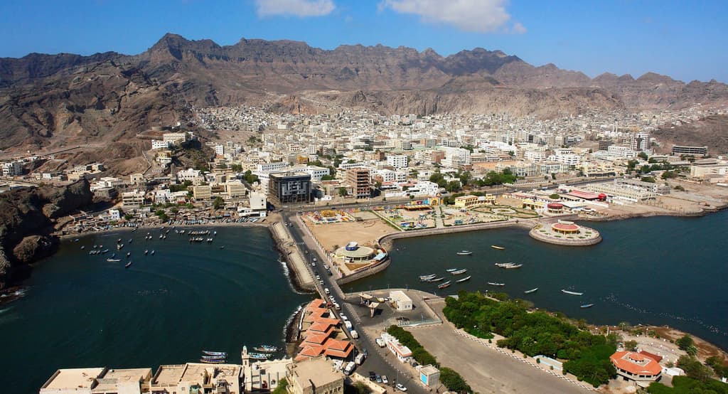 Houthis enter Aden by...? card icon