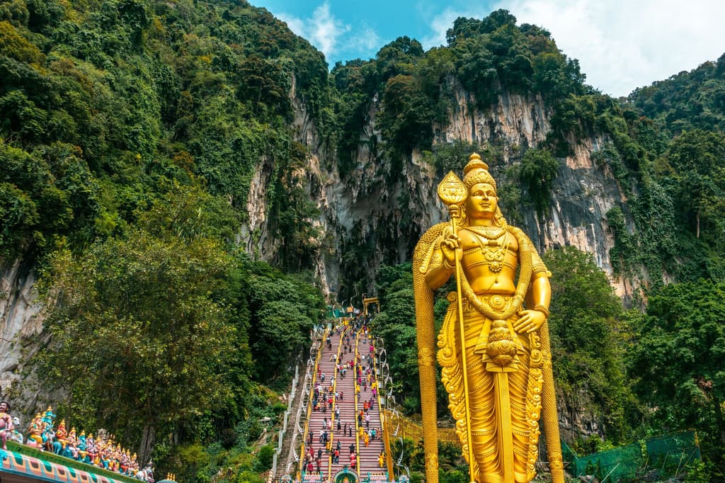Highest temperature in Kuala Lumpur on October 24? card icon