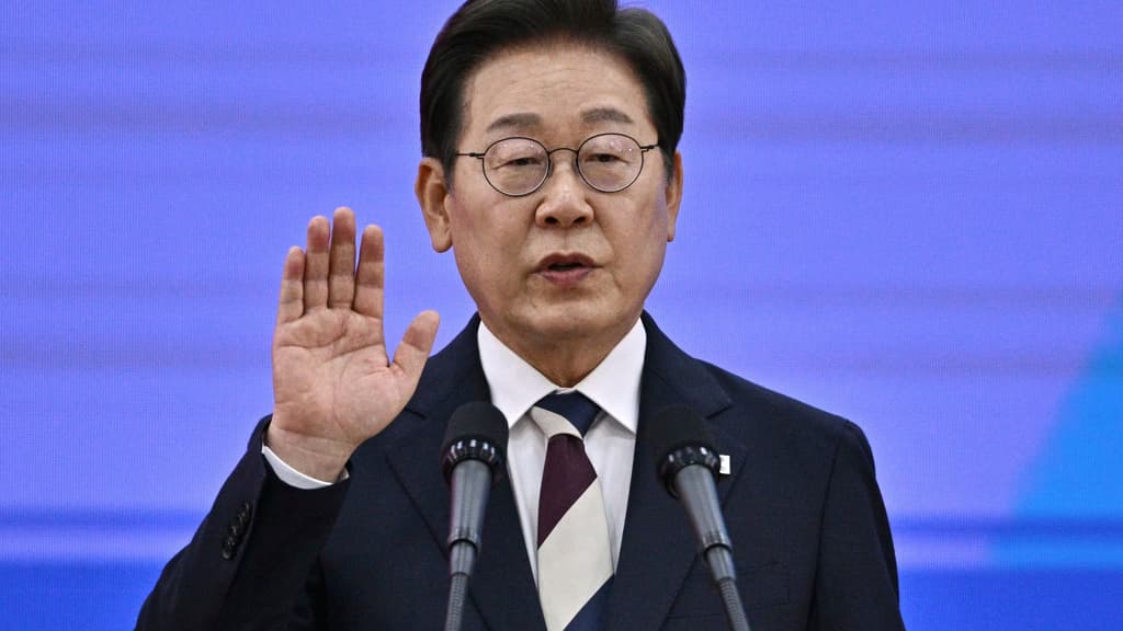 icon for Lee Jae-myung out as president of South Korea in 2026?