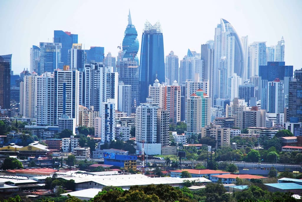 Highest temperature in Panama City on October 24? card icon
