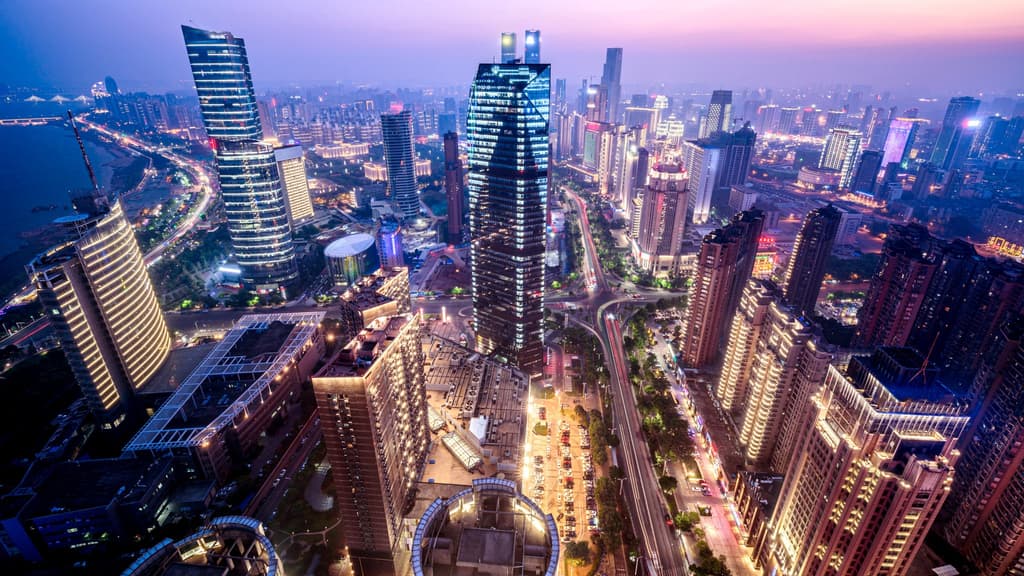 Highest temperature in Wuhan on October 24? card icon